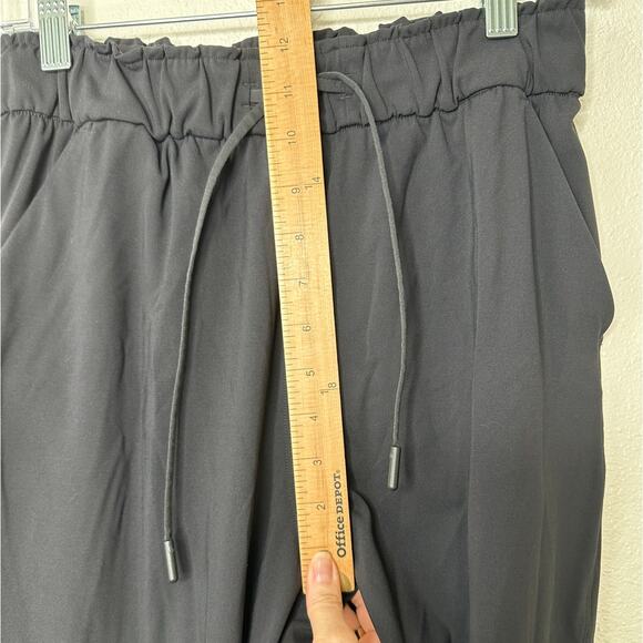 Lululemon Black Stretch High Rise Jogger Drawstring Waist Banded Hem 6 - Picture 12 of 13